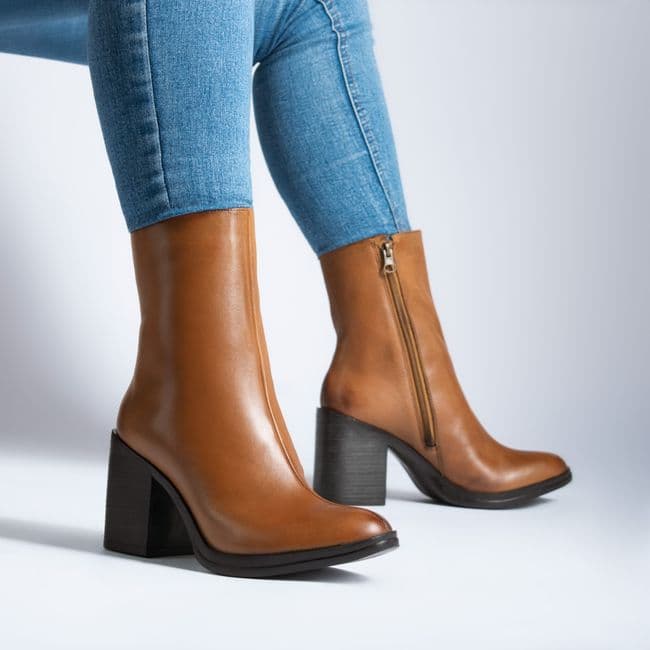 Bottines à lacets